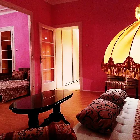 Bel Lion Serviced Apartment Belgrade